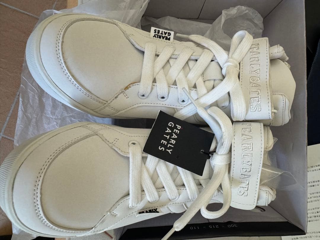 高島屋新品未使用箱袋付PEARLYGATES ホワイト23.5cm¥14000