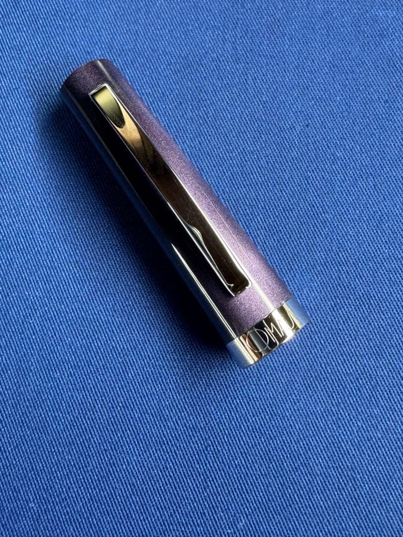 オマス ボローニャ マザーオブパール　万年筆