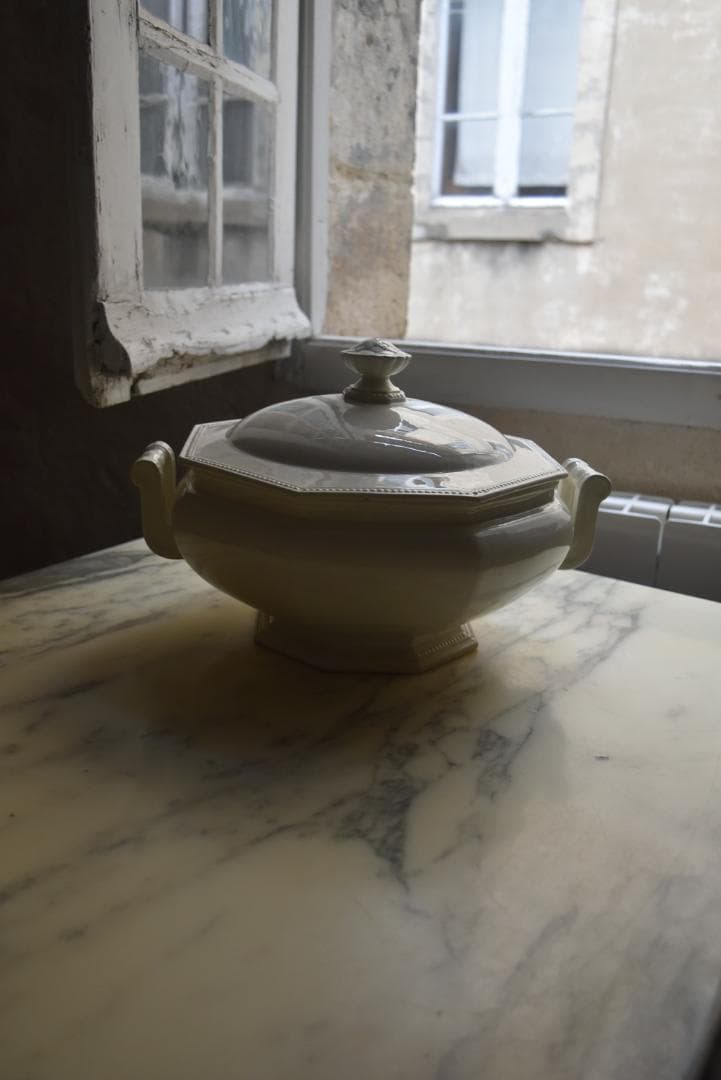 訳有　クレイユモントロー　オクトゴナル　スーピエ　印有　フランスアンティーク金継