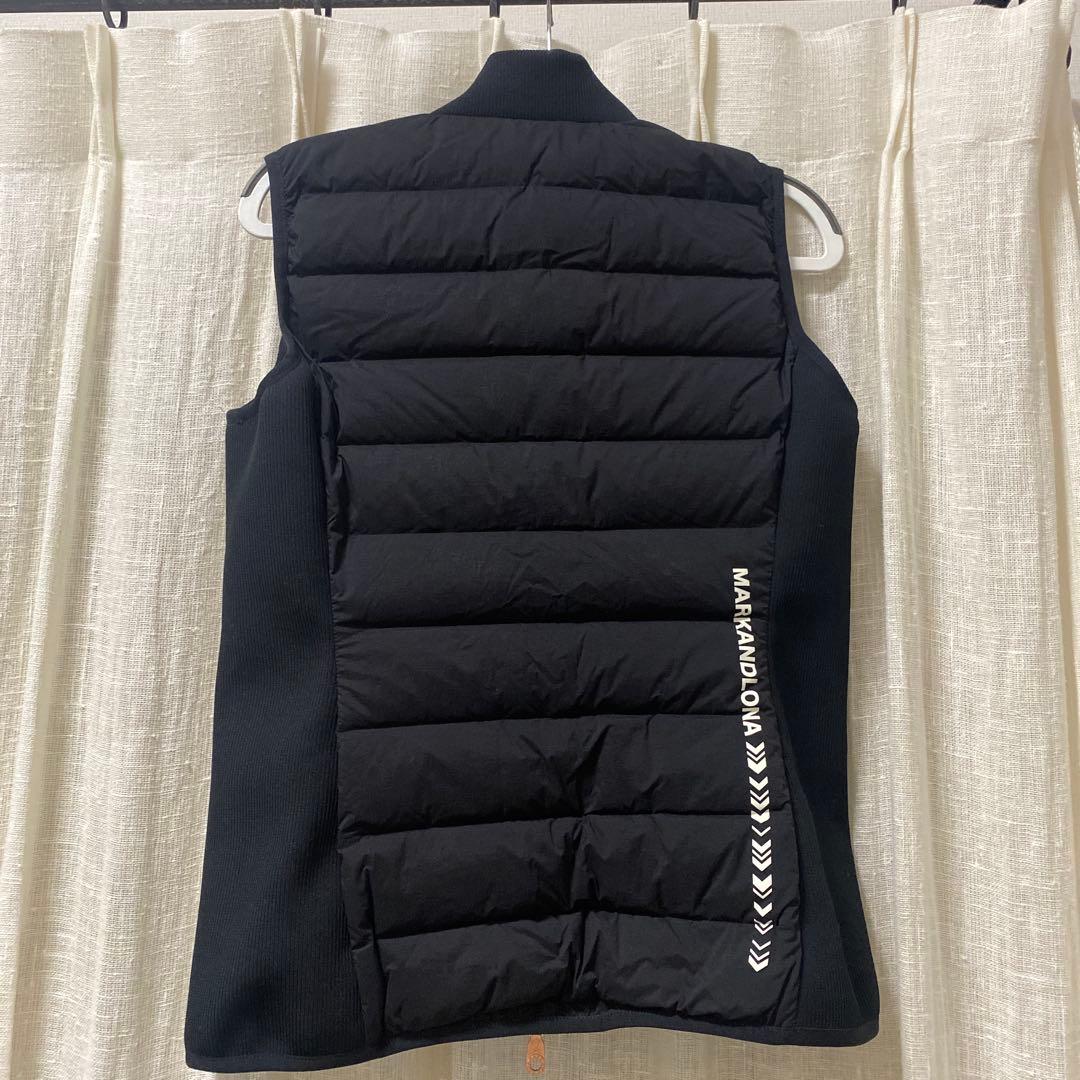 マークアンドロナコードシリーズダウンベスト