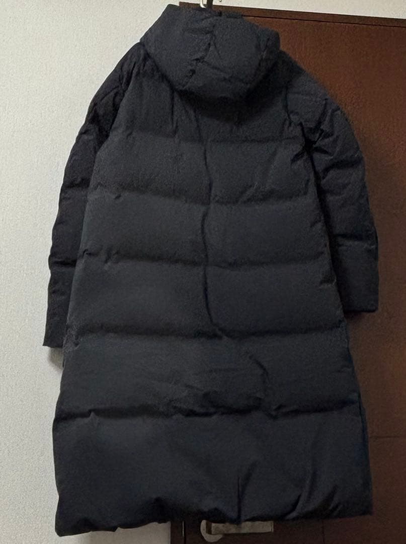 R　ユニクロ　シームレスダウンロングコート　ブラックM 新品未使用タグ付き