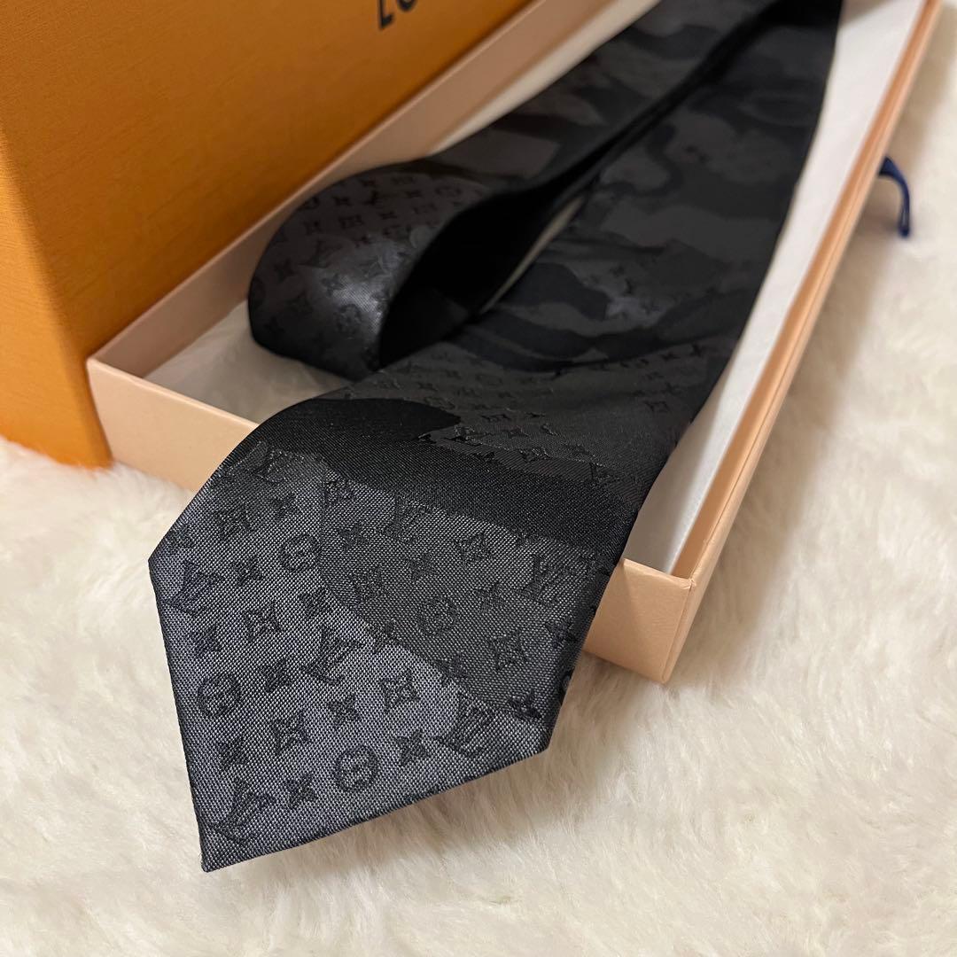 美品！現行 LOUIS VUITTON クラヴァット ブラック