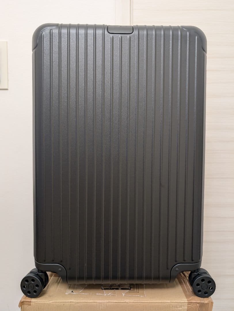 RIMOWA ESSENTIAL Check in L 　MATT BLACK