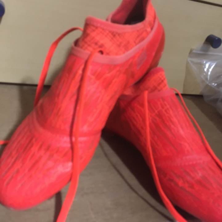 アディダス ピュアカオス