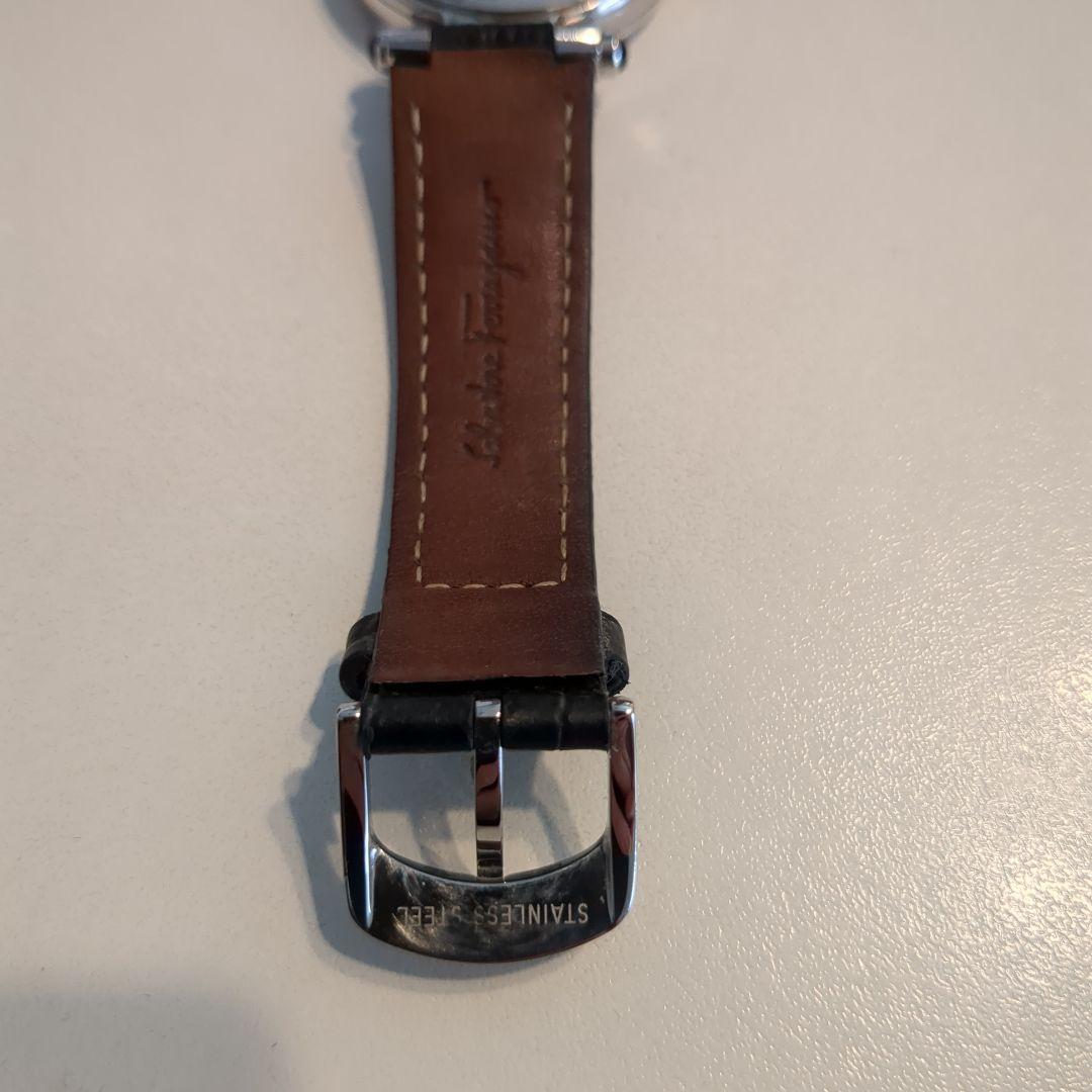 【Salvatore Ferragamo】 アナログ時計 ブラック