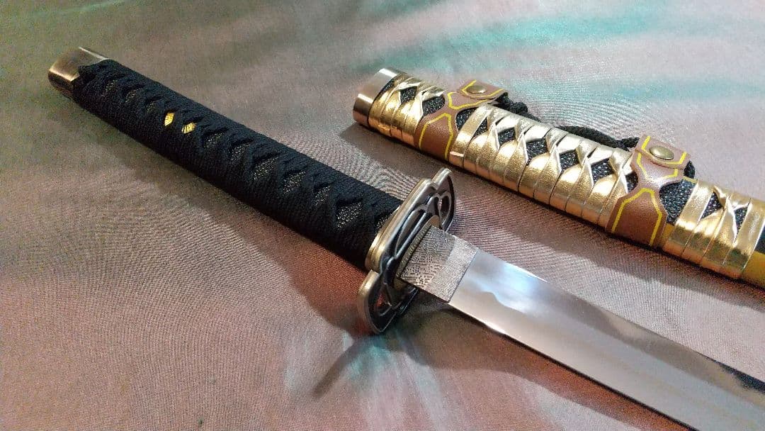 三日月宗近 金属刀身 模造刀 模擬刀 コスプレ 日本刀 刀剣乱舞 とうらぶ