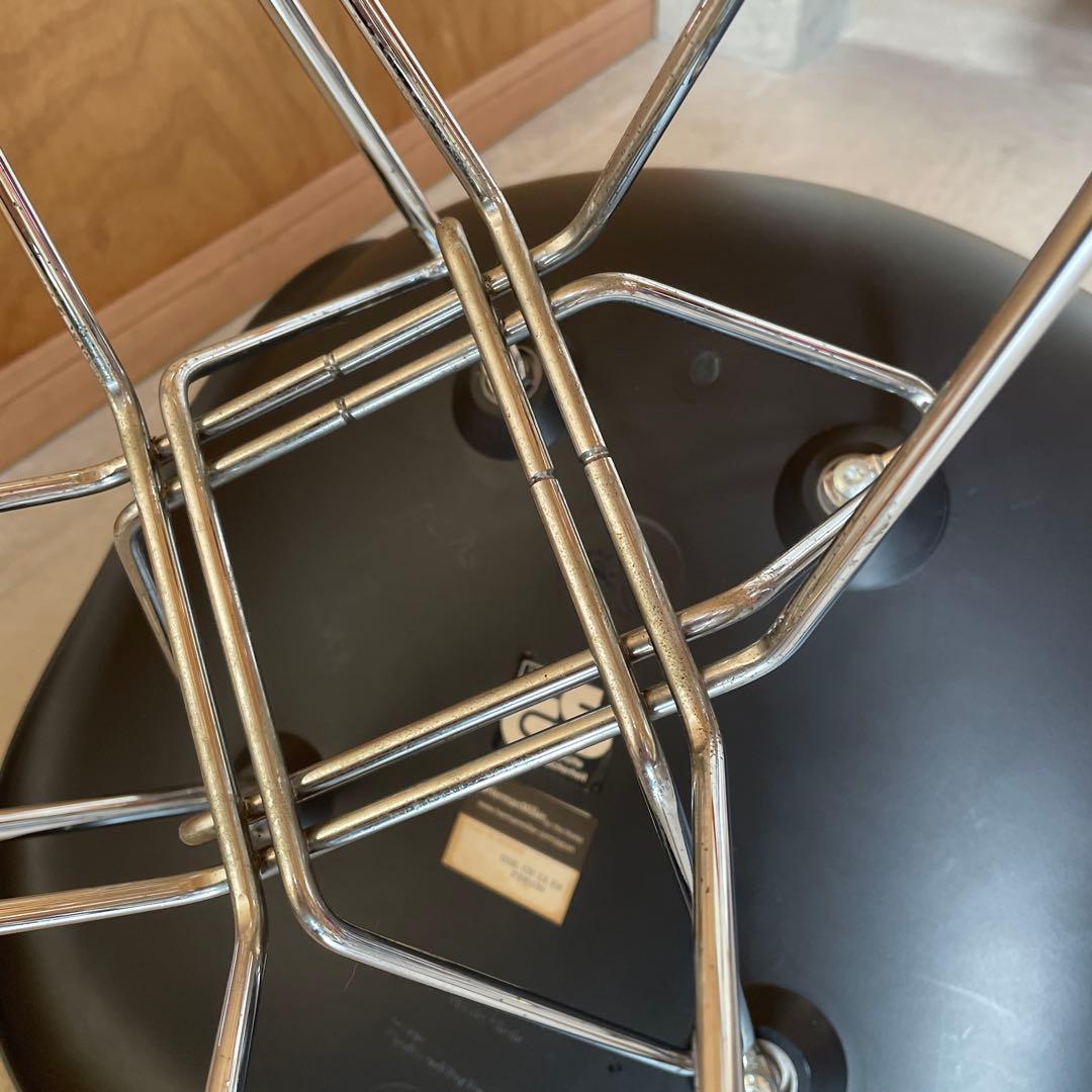 ハーマンミラー ヴィトラ　イームズ プラスチックシェルチェア DSR