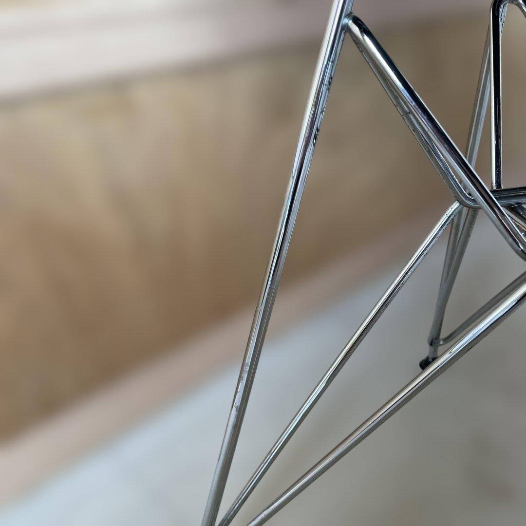 ハーマンミラー ヴィトラ　イームズ プラスチックシェルチェア DSR