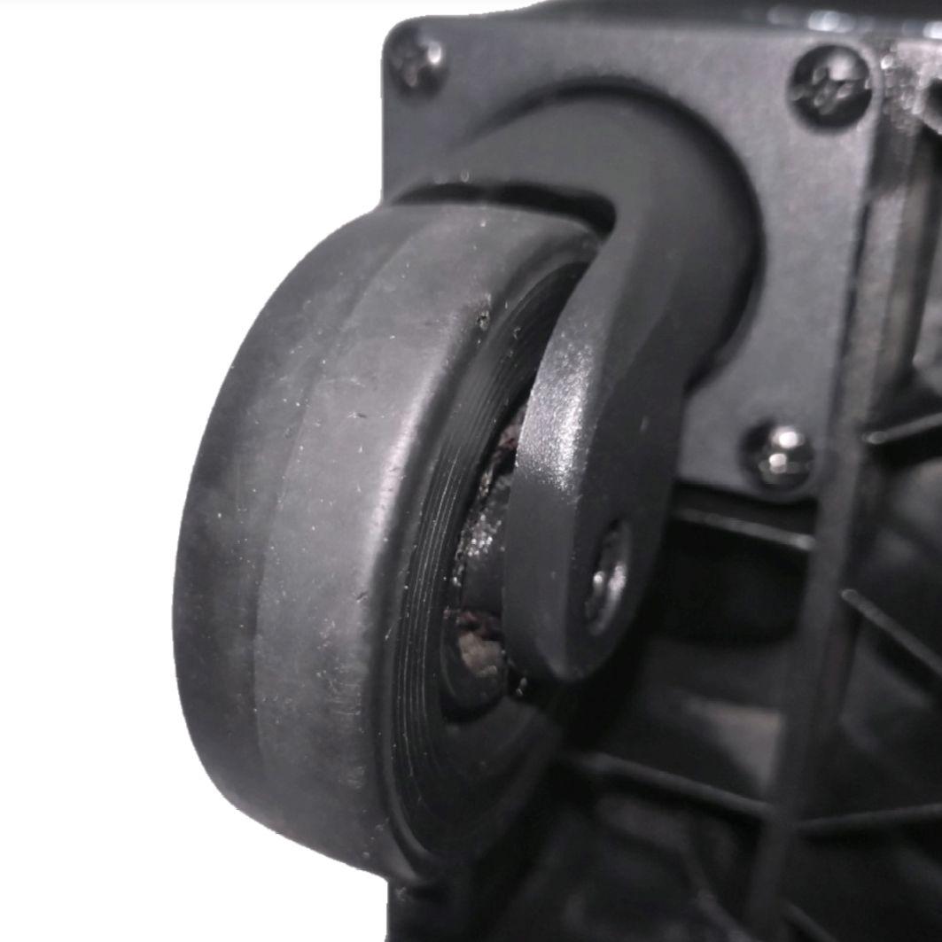 ✨美品✨スワニー　ソフトキャリー モノグラーモ　14L〜17L　ブラック　静音