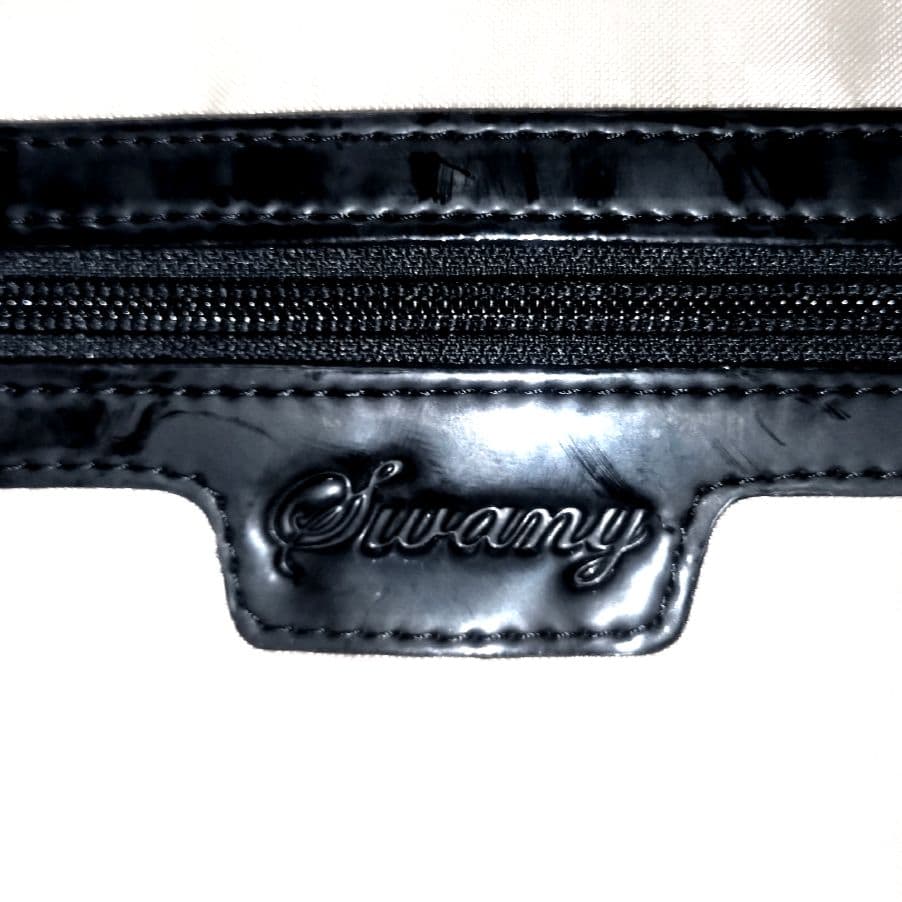 ✨美品✨スワニー　ソフトキャリー モノグラーモ　14L〜17L　ブラック　静音