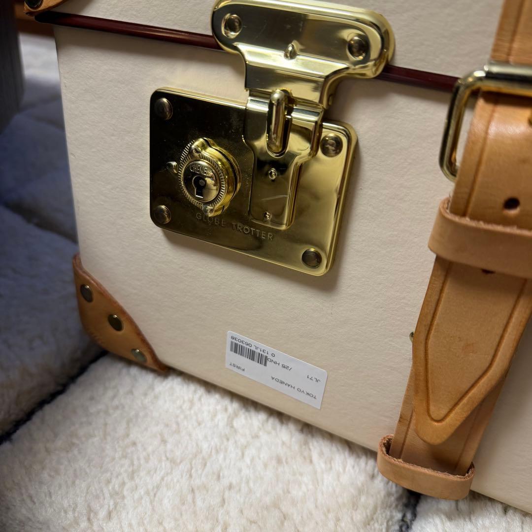 グローブトロッター　スーツケース