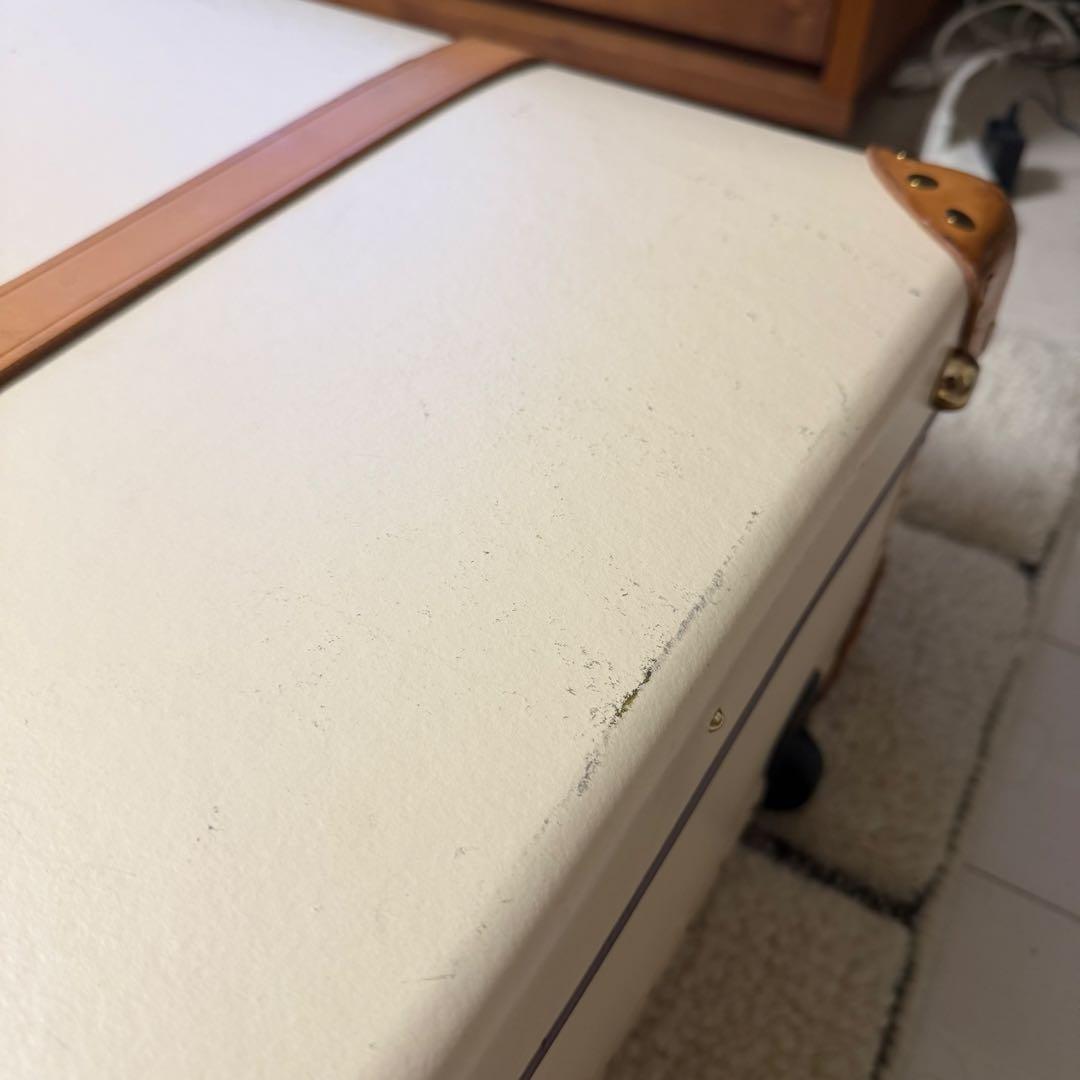 グローブトロッター　スーツケース