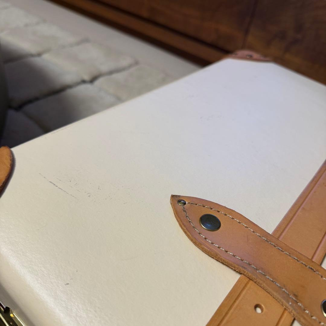 グローブトロッター　スーツケース