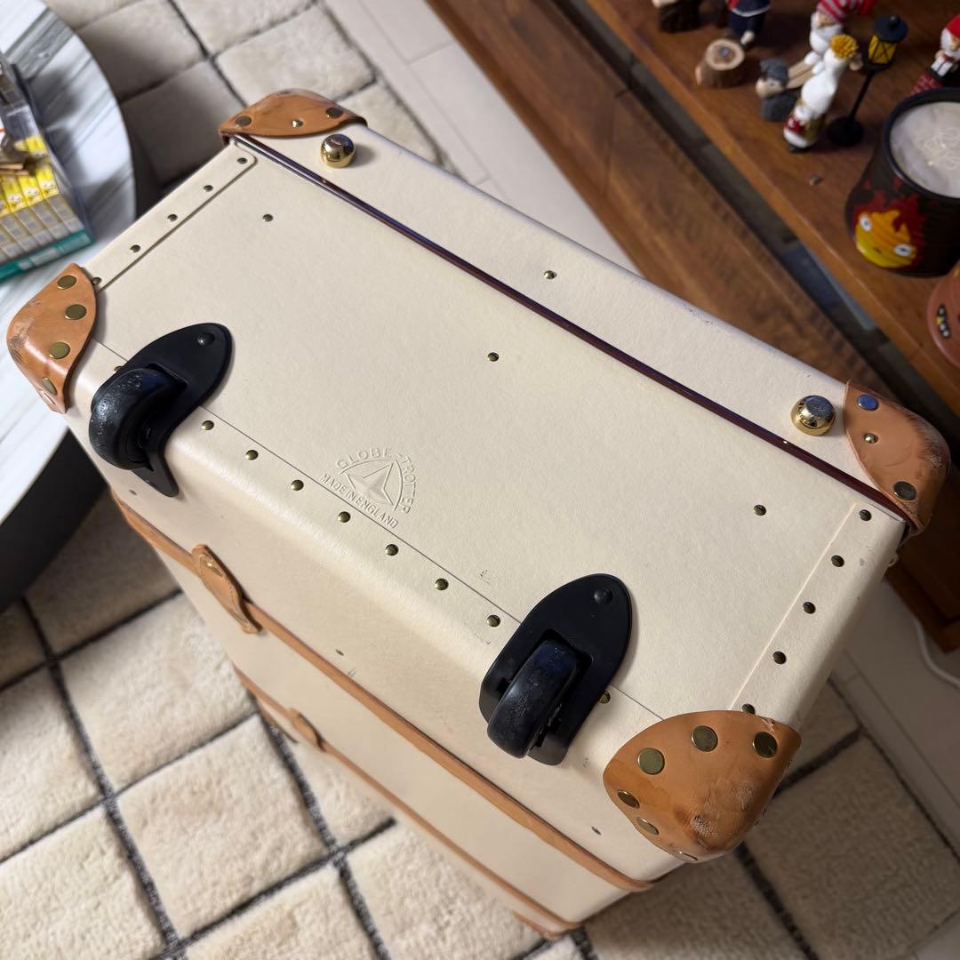 グローブトロッター　スーツケース