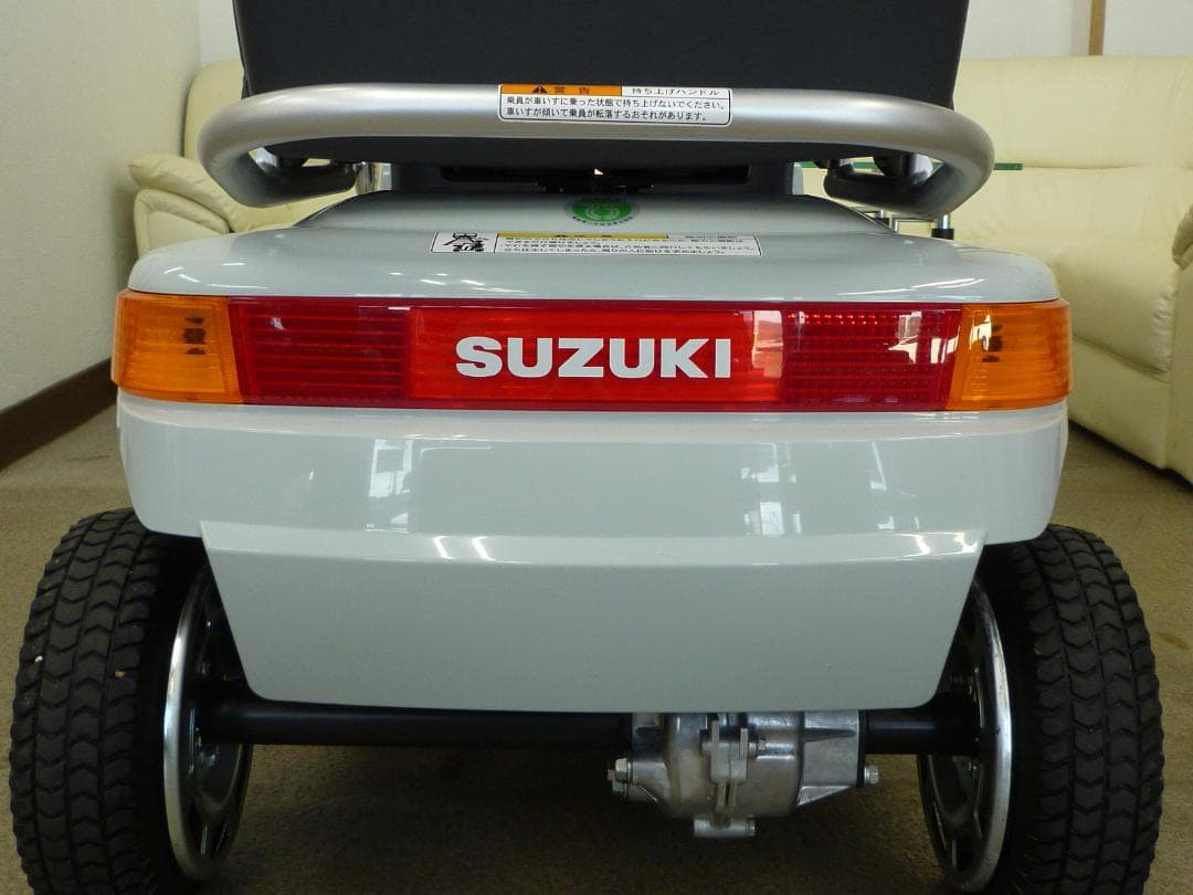 ほぼ全国送込♪美車高年式スズキ セニアカーET4DA 電動四輪シニアカー愛媛県
