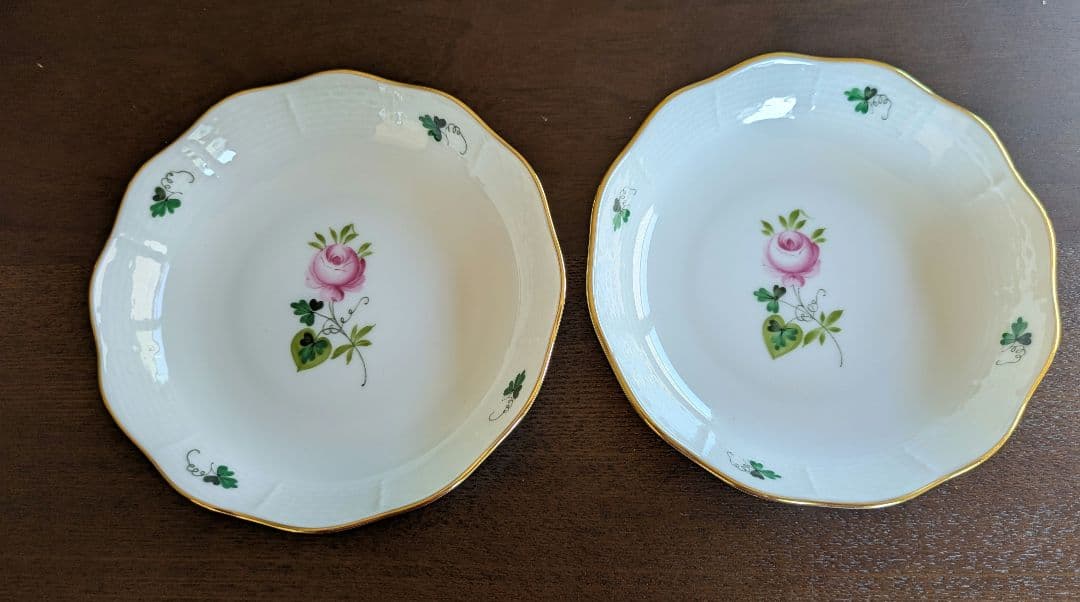 HEREND手描き花柄皿 2枚セット