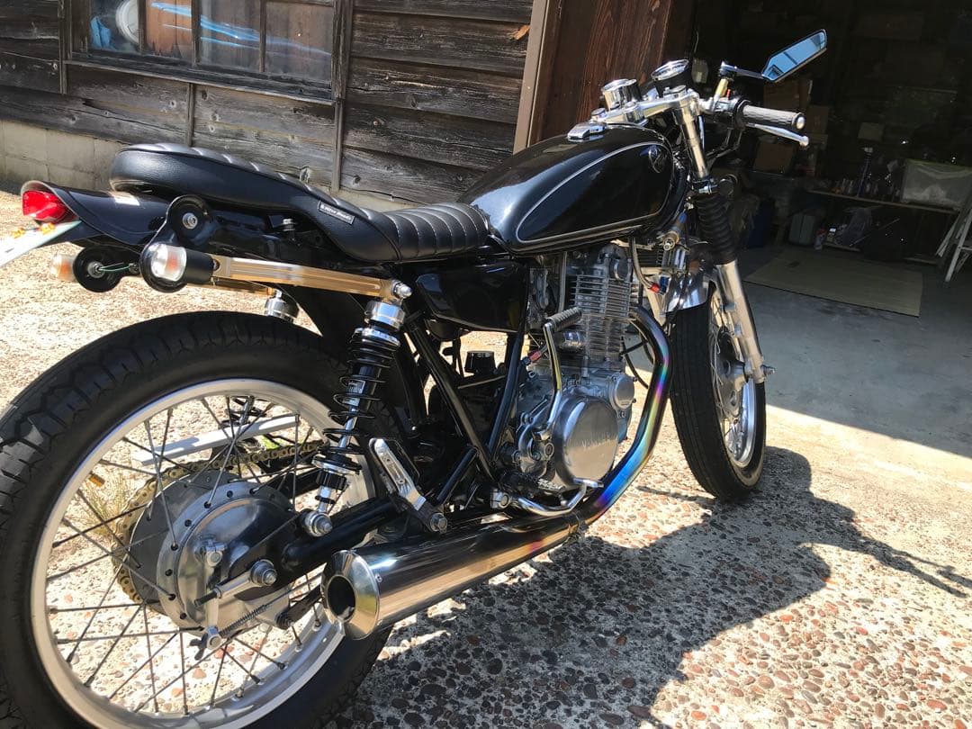 kiri サマ専用sr400FRP製リアフェンダー　　GOODS製