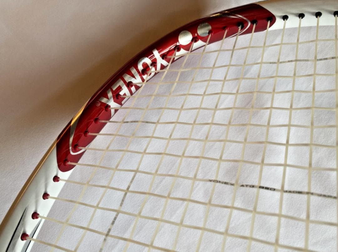 【連休特別価格】ヨネックス ブイコア 100エス 2011年モデル(G2)