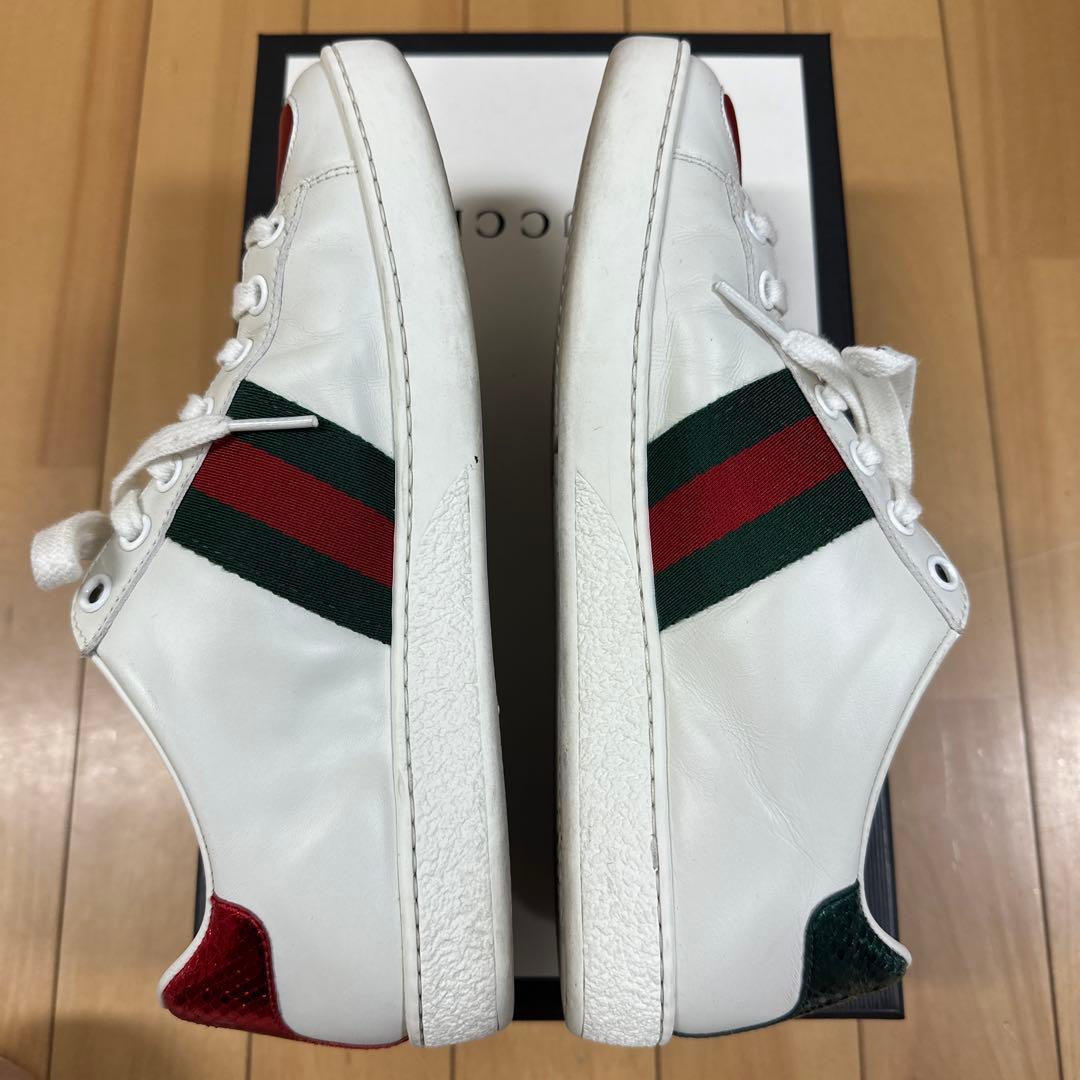 GUCCI エンブロイダリー スニーカー ハート レザー　美品
