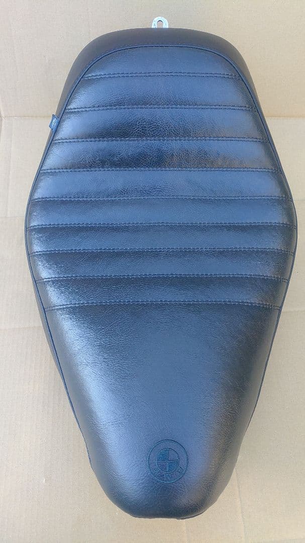  R18／純正カスタムシート Roland Sands Design