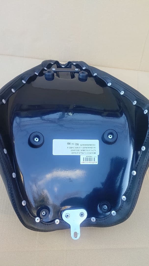  R18／純正カスタムシート Roland Sands Design