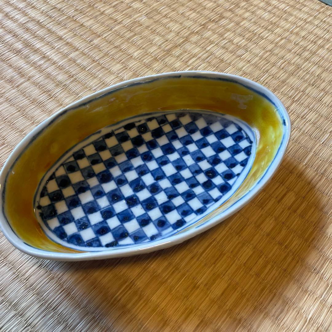 とても使いやすい　黄巻格子文楕円深皿　中尾万作 九谷青窯　1枚