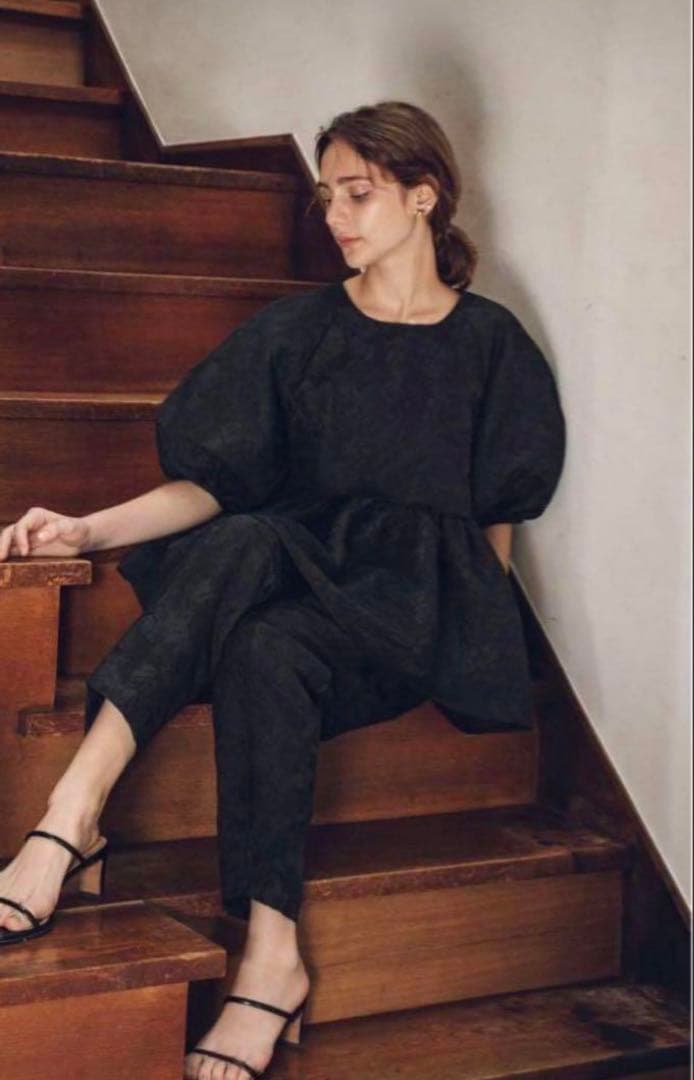 美品 OHGA FLOWER BLOUSE フラワーブラウス ジャガード