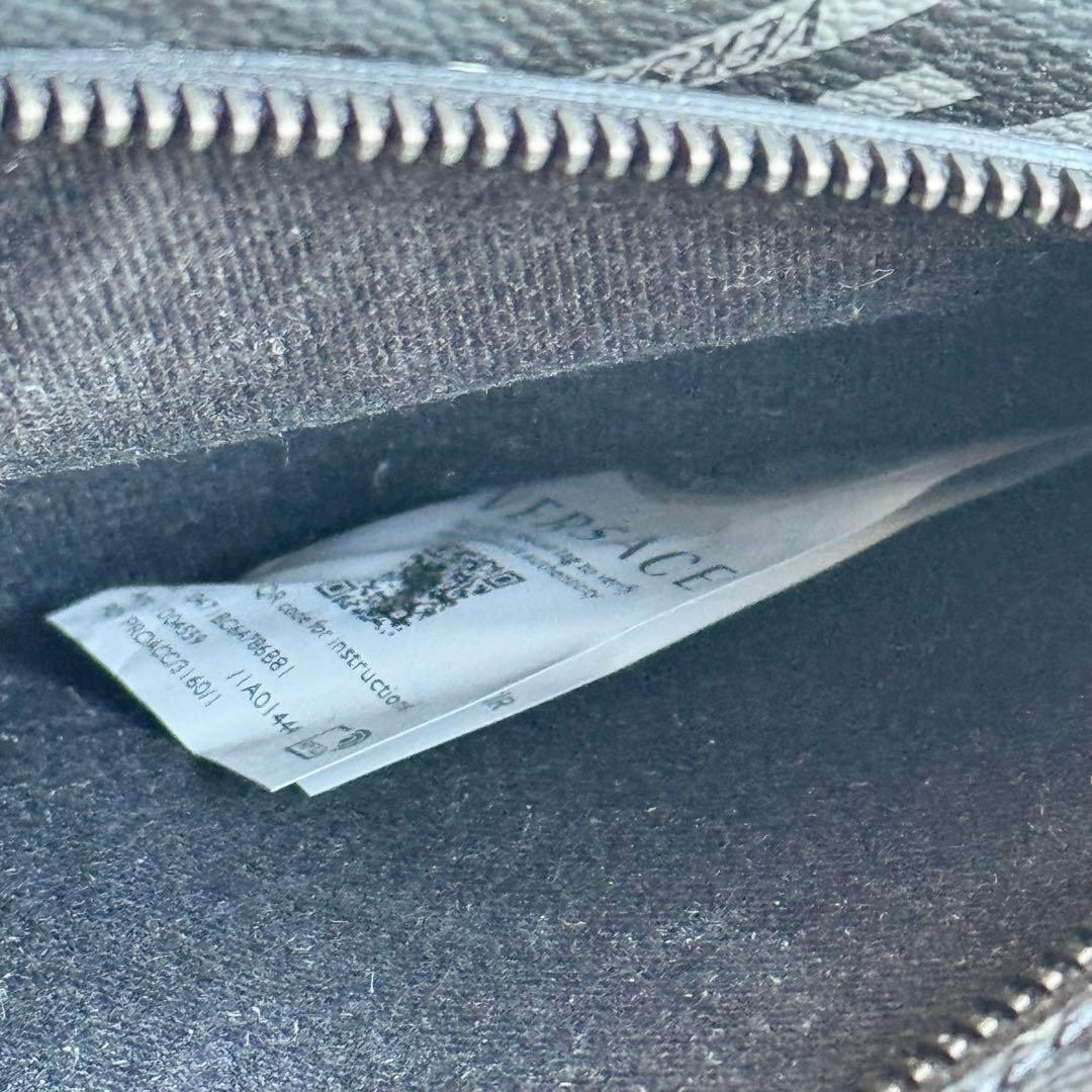 ⭐️VERSACE⭐️ ヴェルサーチ ロゴ総柄 ボディバッグ グレー ブラック