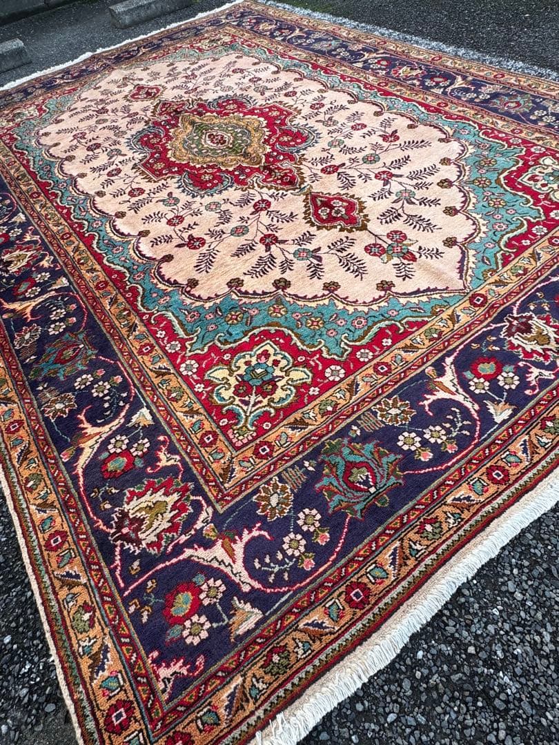 ペルシャ 手織り 絨毯 タブリーズ イラン