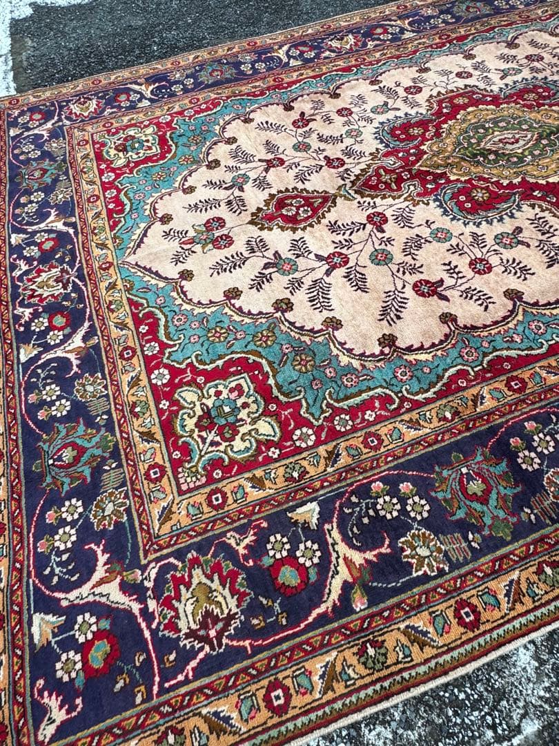 ペルシャ 手織り 絨毯 タブリーズ イラン