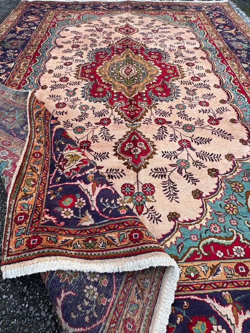 ペルシャ 手織り 絨毯 タブリーズ イラン