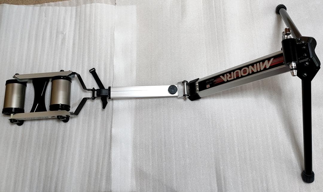 ミノウラ ハイブリッドローラー FG220 サイクルトレーナー 自転車 室内練習