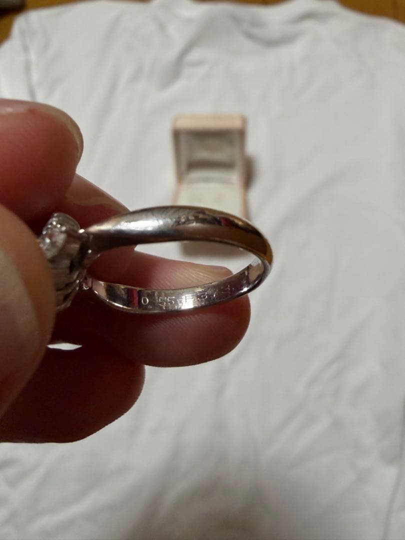 ハート型グリーンリング　pt900