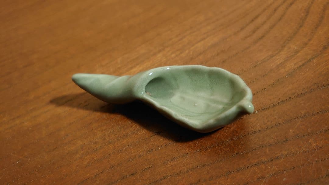 李朝　高麗　青磁　筆置　アンティーク青磁　蔵出し　１客