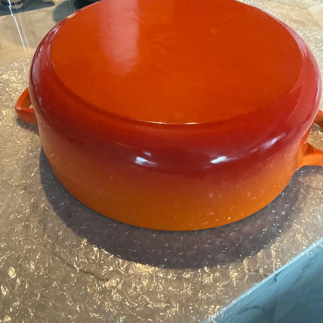 LE CREUSET ル・クルーゼ オレンジ 鋳鉄製 両手鍋 24cm