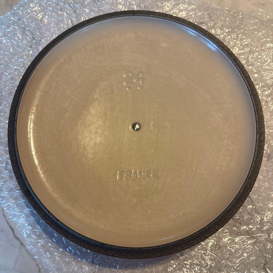 LE CREUSET ル・クルーゼ オレンジ 鋳鉄製 両手鍋 24cm