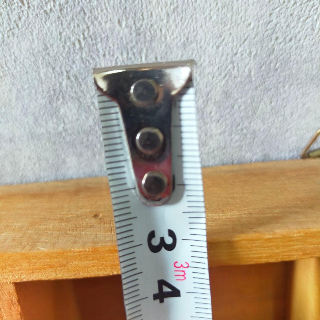 ウォールシェルフ　縦6×横7　48マス　飾り棚　壁掛け　コレクションラック　木