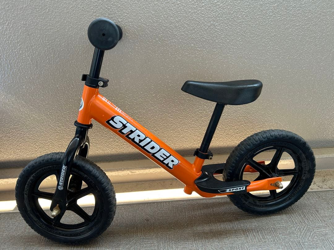 STRIDER バランスバイク オレンジ 12インチ