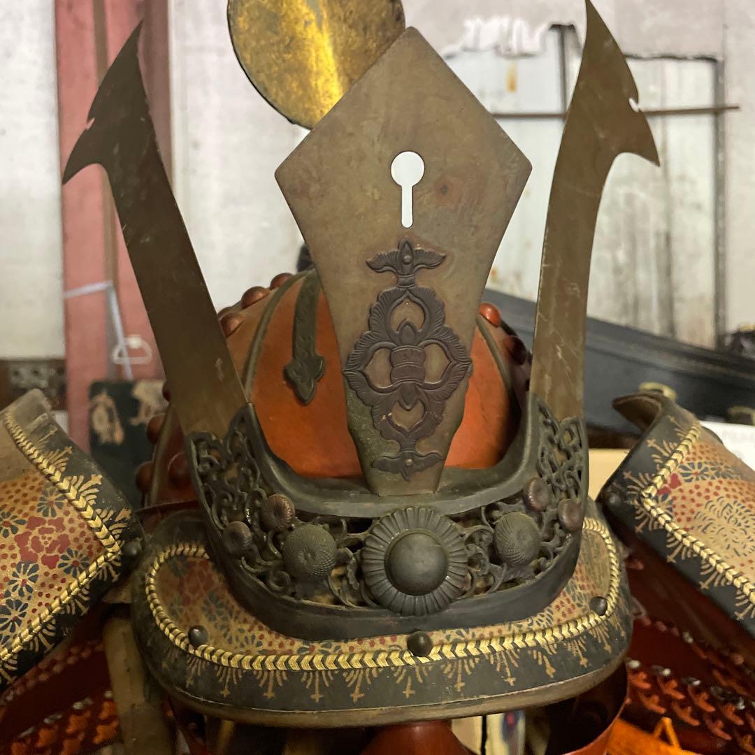 等身大赤備え鎧一式/赤塗龍文二枚胴独鈷文前立て兜/甲冑 鎧兜 着用可能 元箱付き