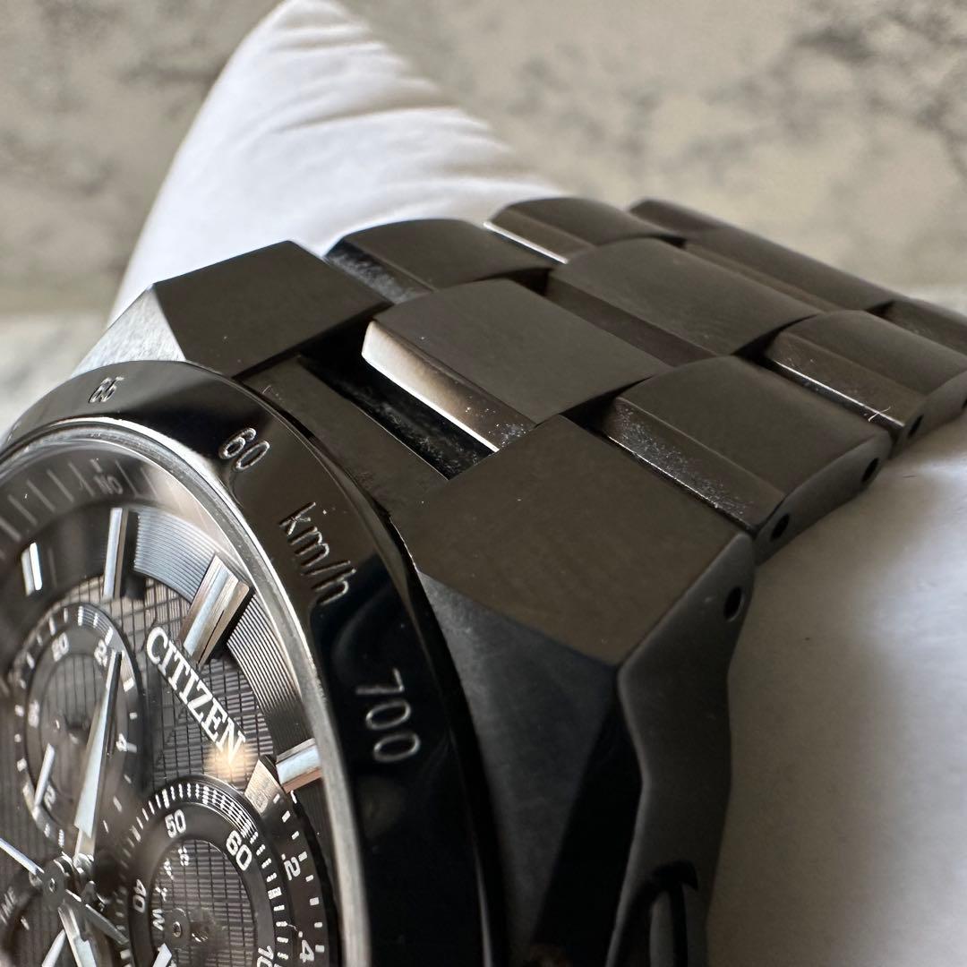 美品 CITIZEN AT3014-54E ブラックチタン ATTESA