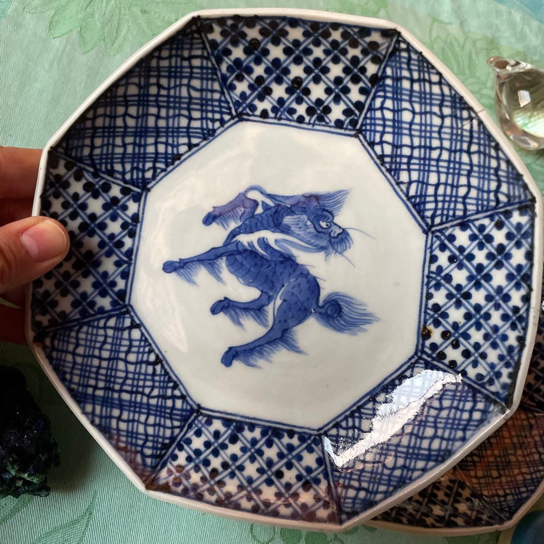 古伊万里　染付　霊獣　格子模様　中皿　2客