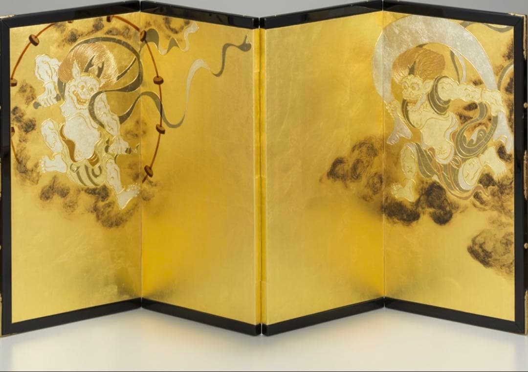箔一　四曲小屏風　風神雷神図