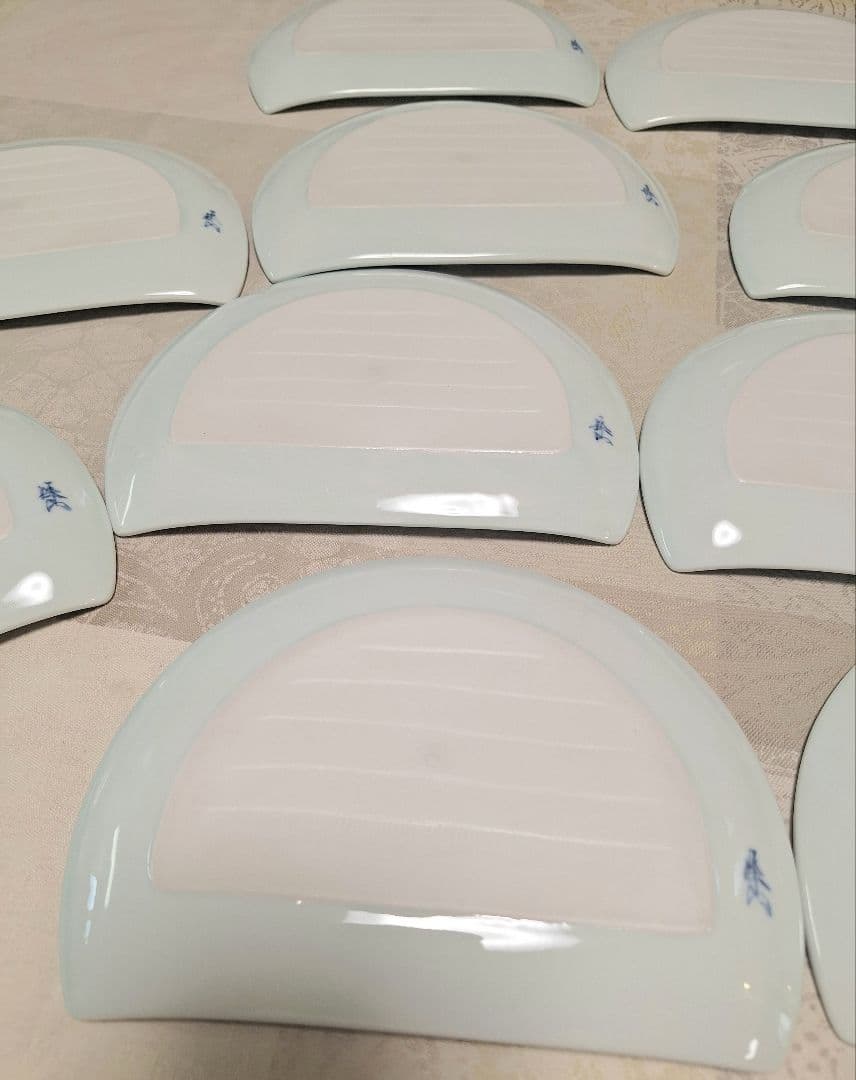 ⭐美品 鳥獣戯画 有田焼 渓山窯　半月型 10枚組 プレート 皿 箱、説明書付き