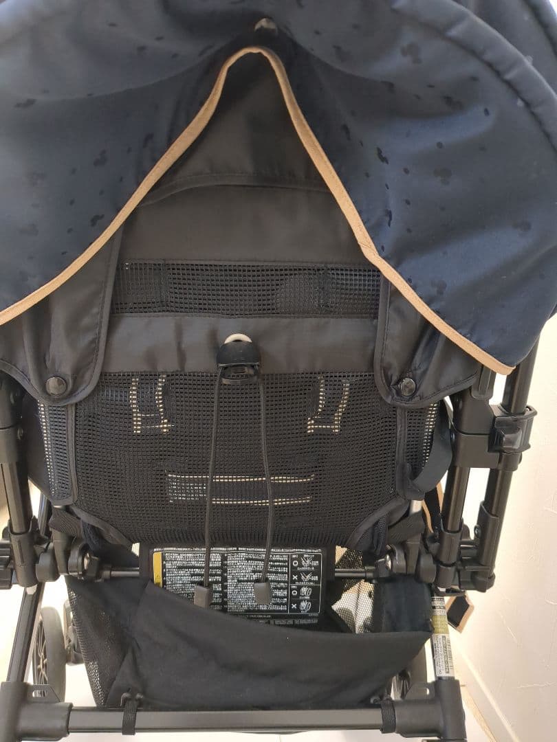 【Combi 】コンビ　ベビーカー メチャカルハンディ　オート4キャス