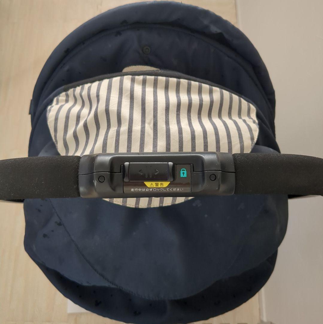 【Combi 】コンビ　ベビーカー メチャカルハンディ　オート4キャス