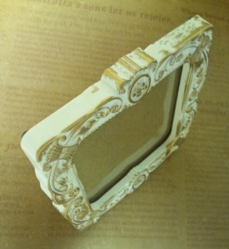 クラシカル フォトフレーム ＊ ホワイト ゴールド b