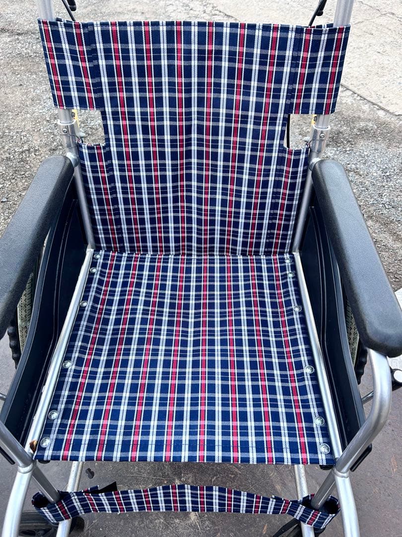 日進医療器 NISSIN NEO-1 自走式車椅子 ノーパンク 取扱説明書付