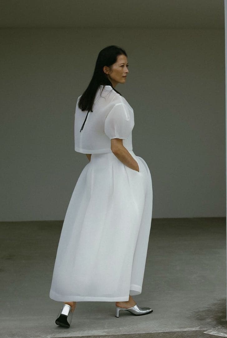 完売品★新品未使用タグ付　エレンディーク メッシュボンディングクロップドトップ