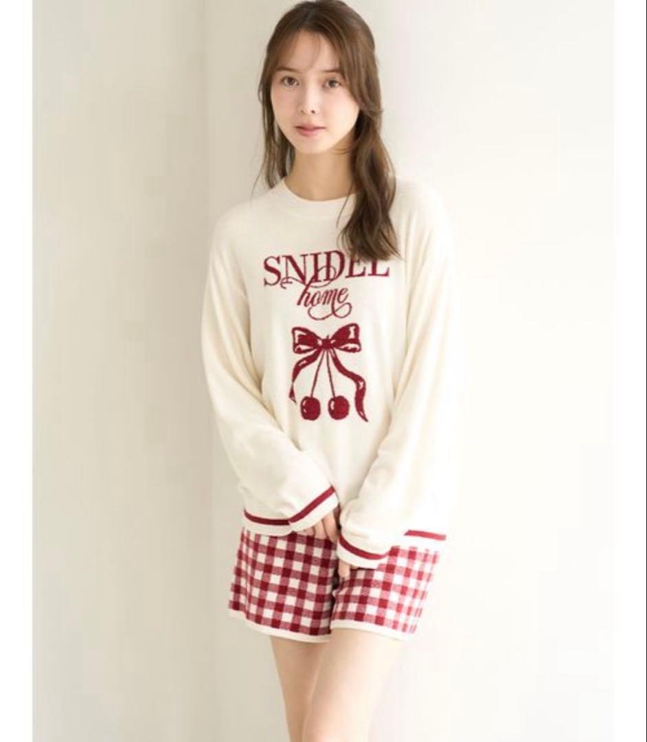 【完売商品】チェリーシリーズニットセットアップ【SNIDEL 】