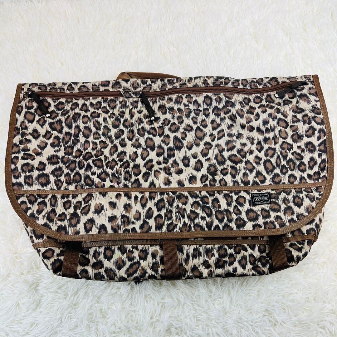 【極美品】ヘッドポーター　メッセンジャーバッグ　豹柄